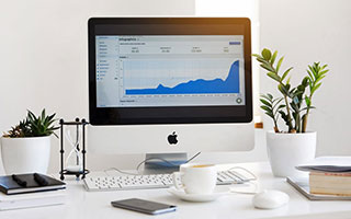 股票:配資平臺(tái)頭條-名創(chuàng)優(yōu)品：2024年集團(tuán)總營(yíng)收170億元，同比增長(zhǎng)22.8%